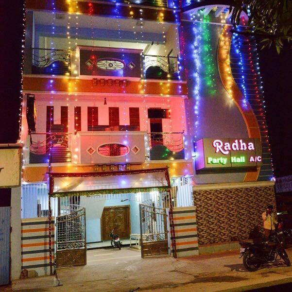 Radha Party Hall Kanchipuram Eksteriør billede